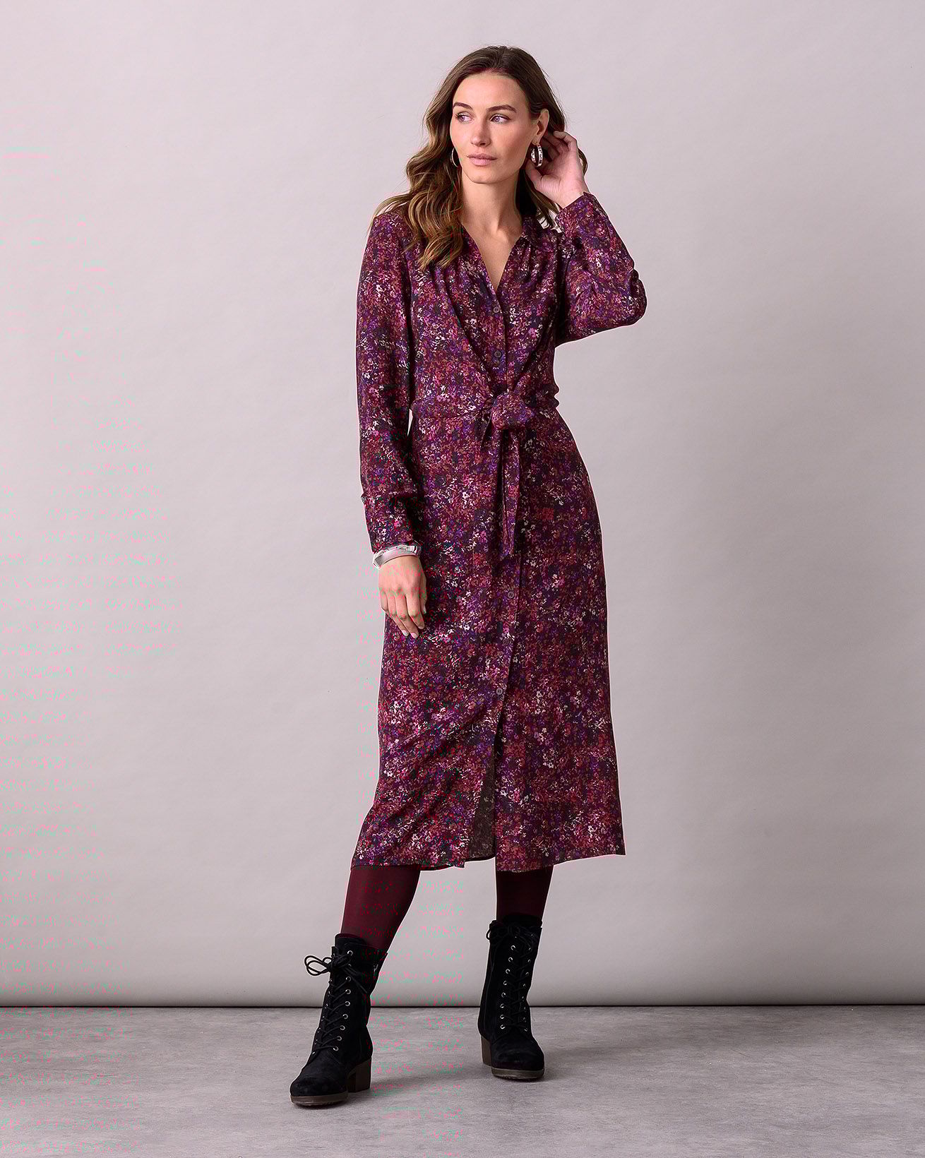Celtic \u0026 Co. Women's Tie Front Midi Shirt Dress - Damson Ditsy - Ladies Size 14, image size:1310x1640