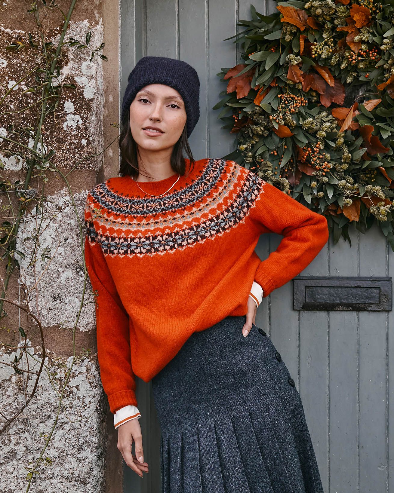 Harley OF SCOTTLAND W/Cashmere Crew Neck Red Knitted Jumper Harley