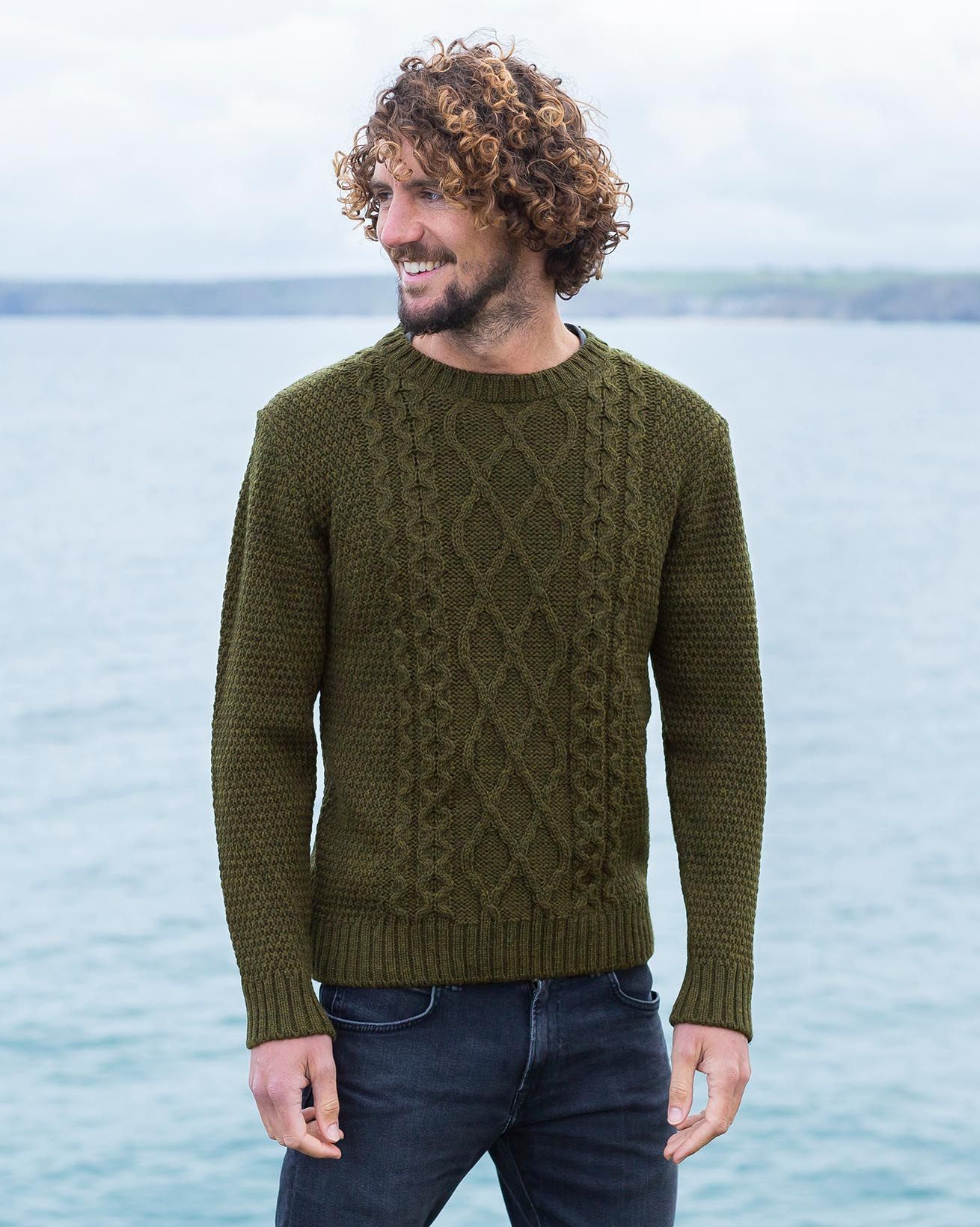 Pull torsadé à col ras du cou pour hommes
