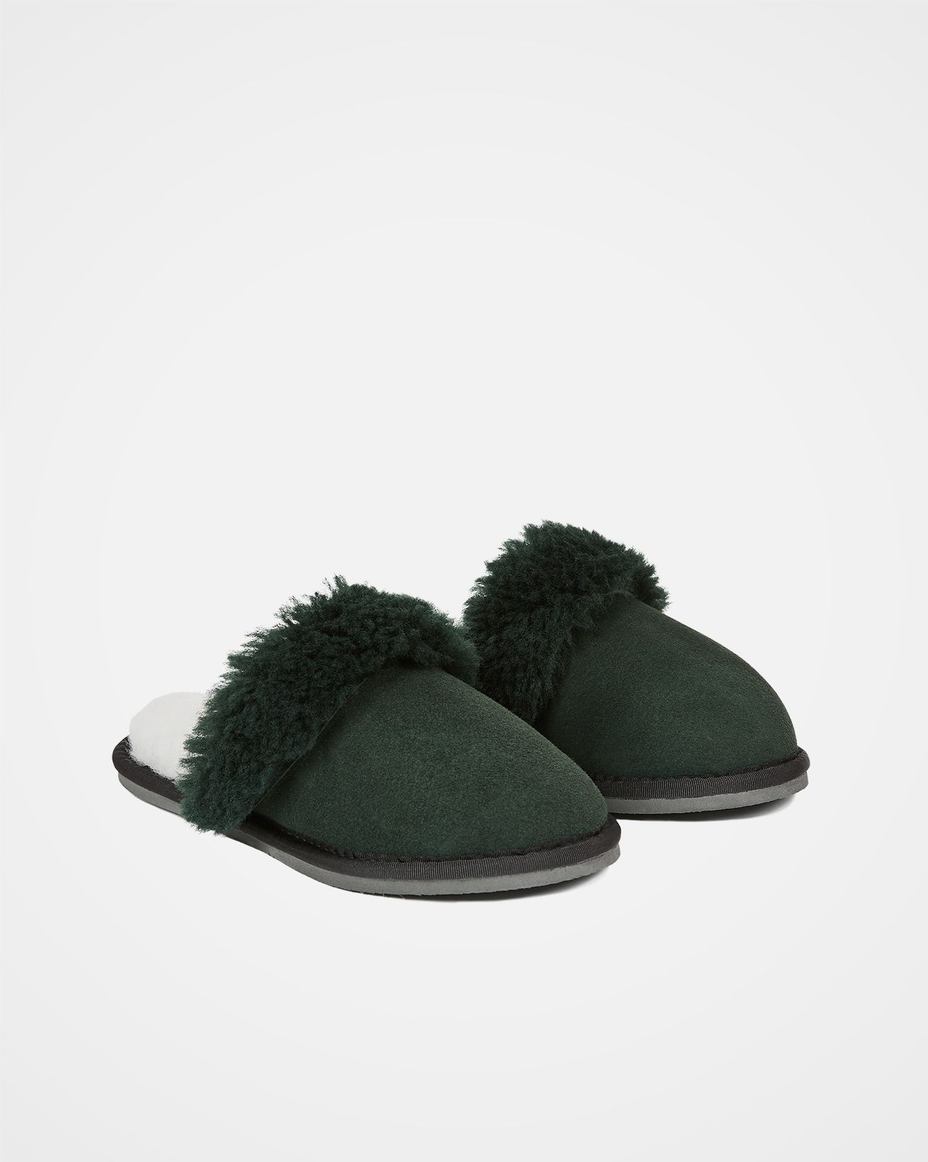 6786_ladies-turnback-mule_pine_pair_web.jpg