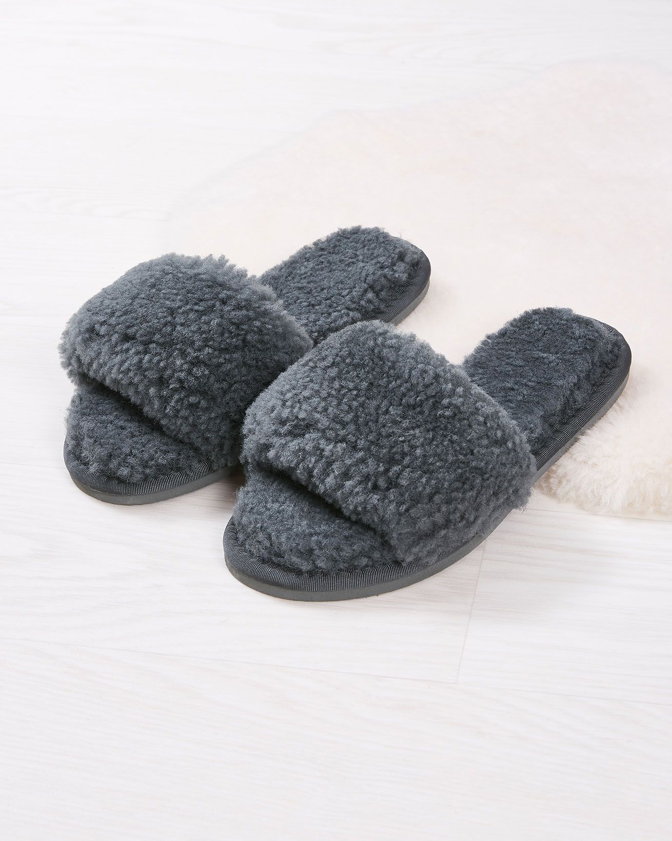 Sheepskin Slides