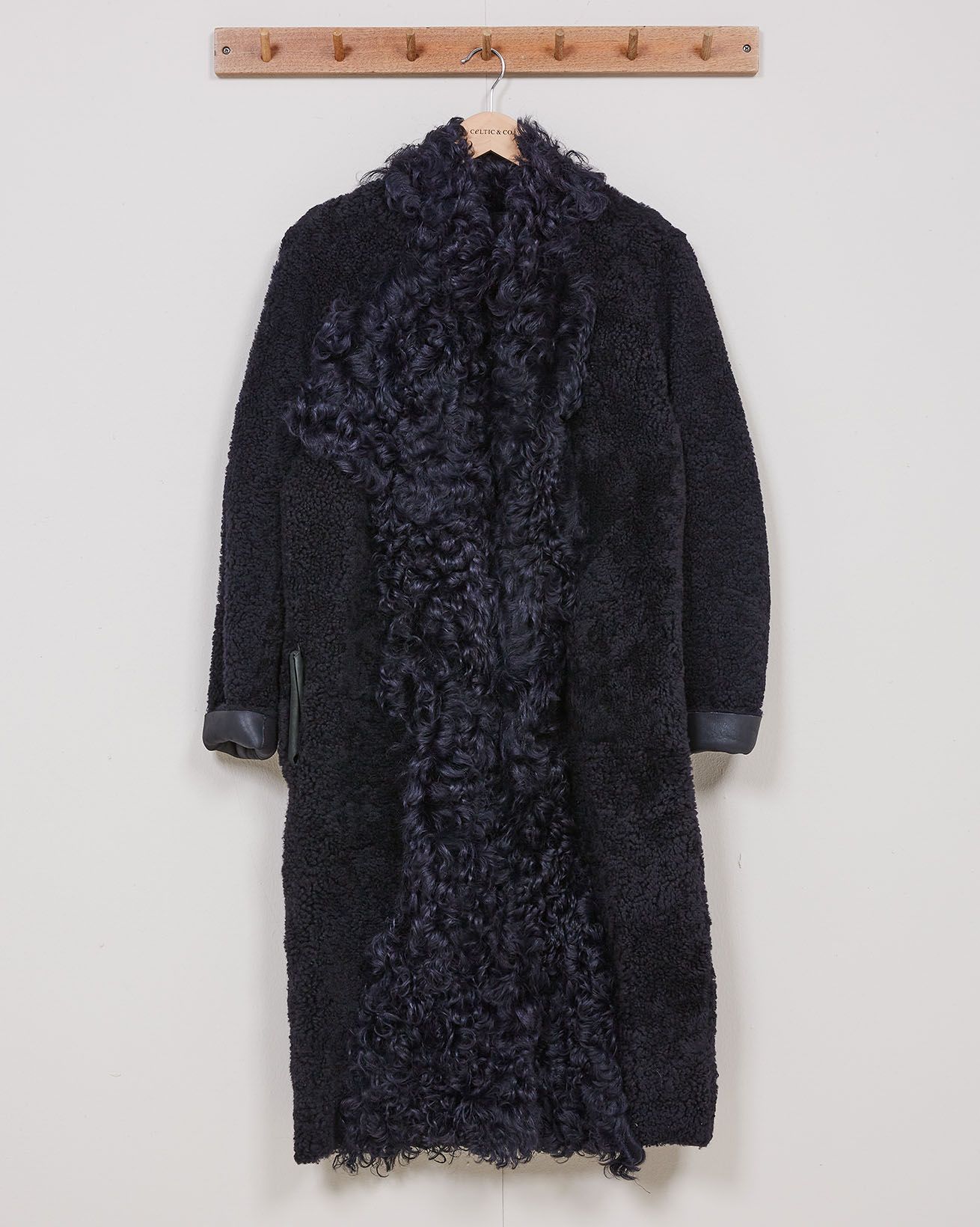 Reversible Curly Trim Coat / Dark Navy / S