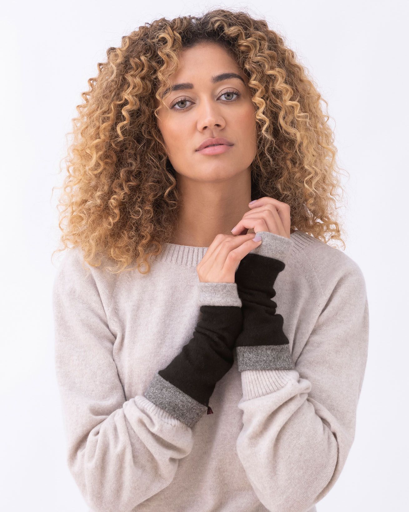 Recycled Cashmere Wrist Warmers