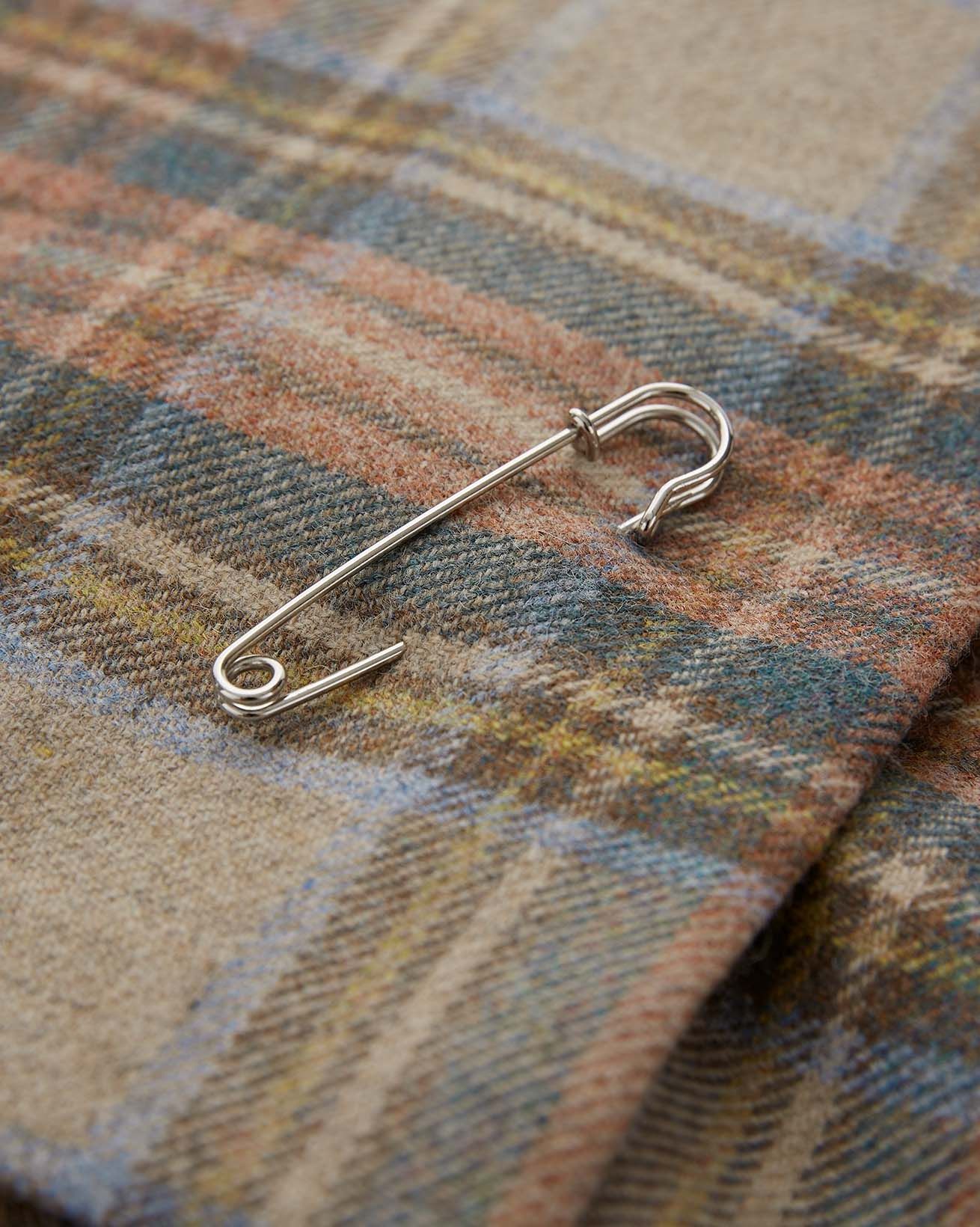 7494_midi-celt-kilt_oatmeal-tartan_detail-1_web.jpg