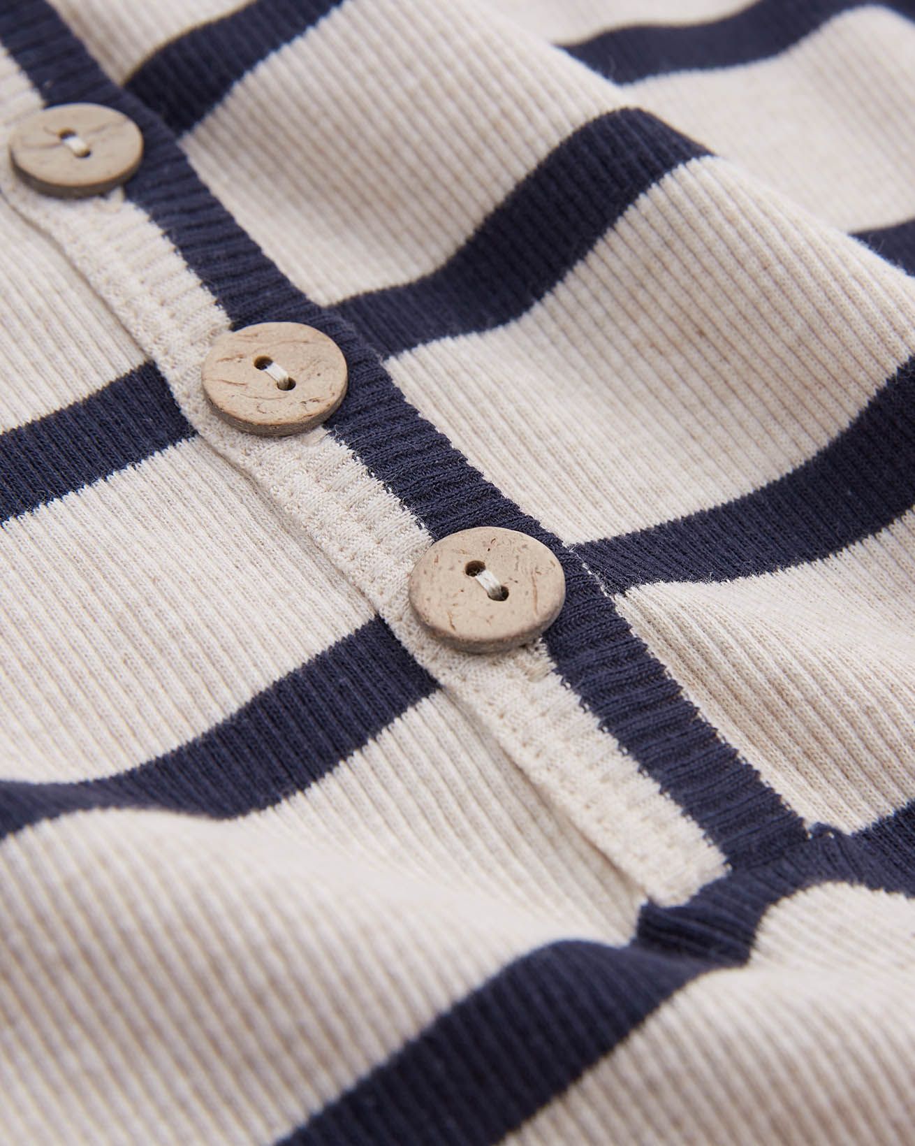 8162_jersey-half-placket-top_oatmeal-navy_v2_detail-1_web.jpg