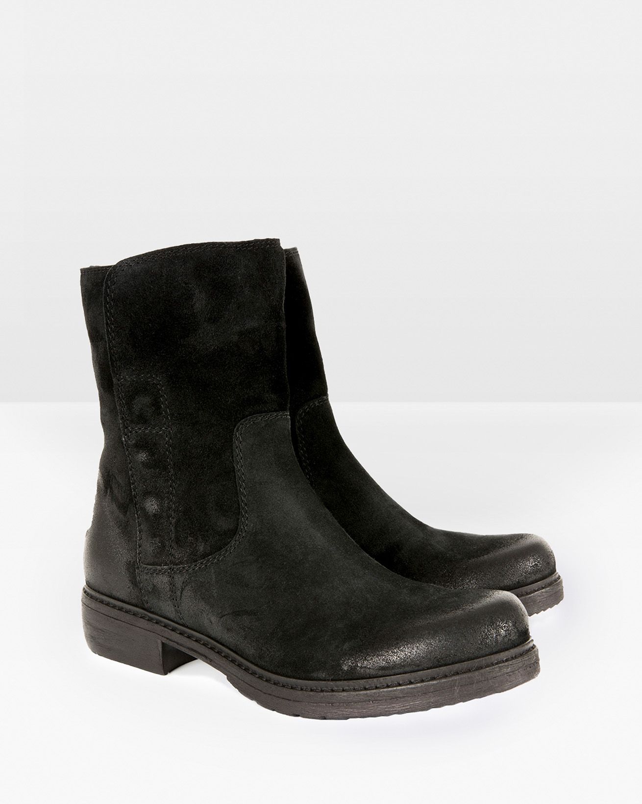 Essential Leather Ankle Boots