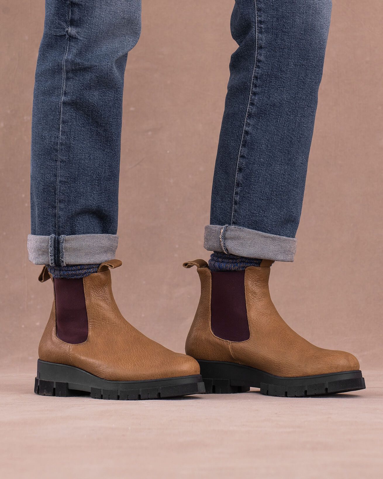 7967_chunky-chelsea-ankle-boot_autumn-brown-42_web.jpg