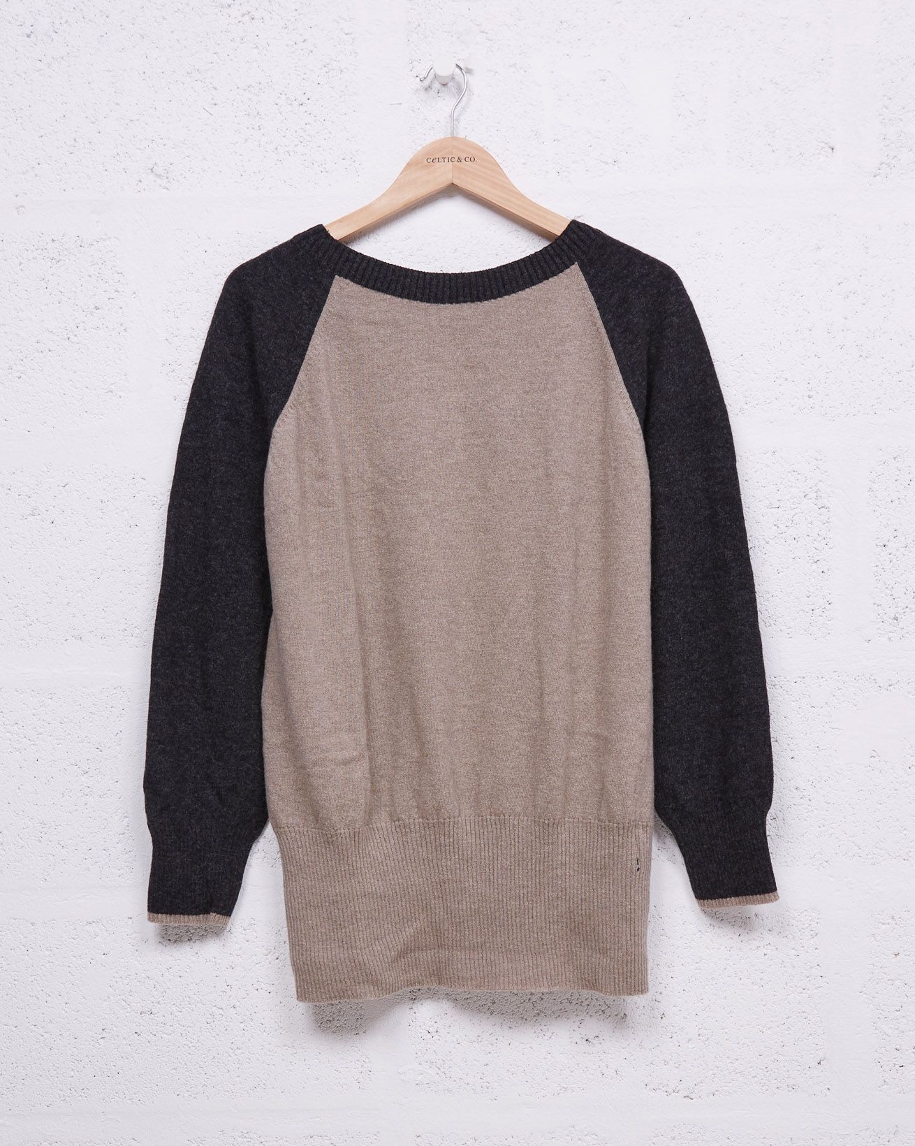 Supersoft Slouch Jumper / Camel, Charcoal Colourblock/ S