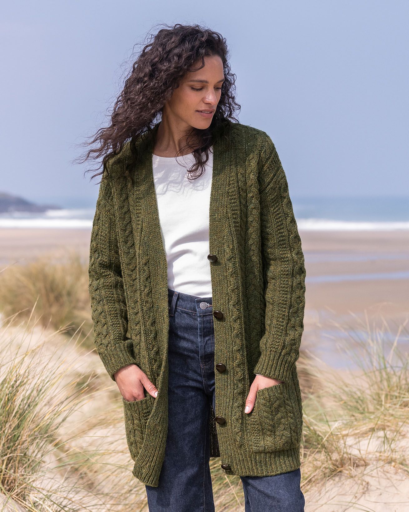 Boyfriend-Strickjacke mit Zopfmuster