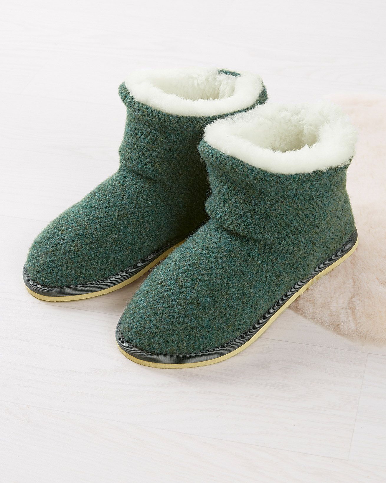 Knitted Shortie Slippers