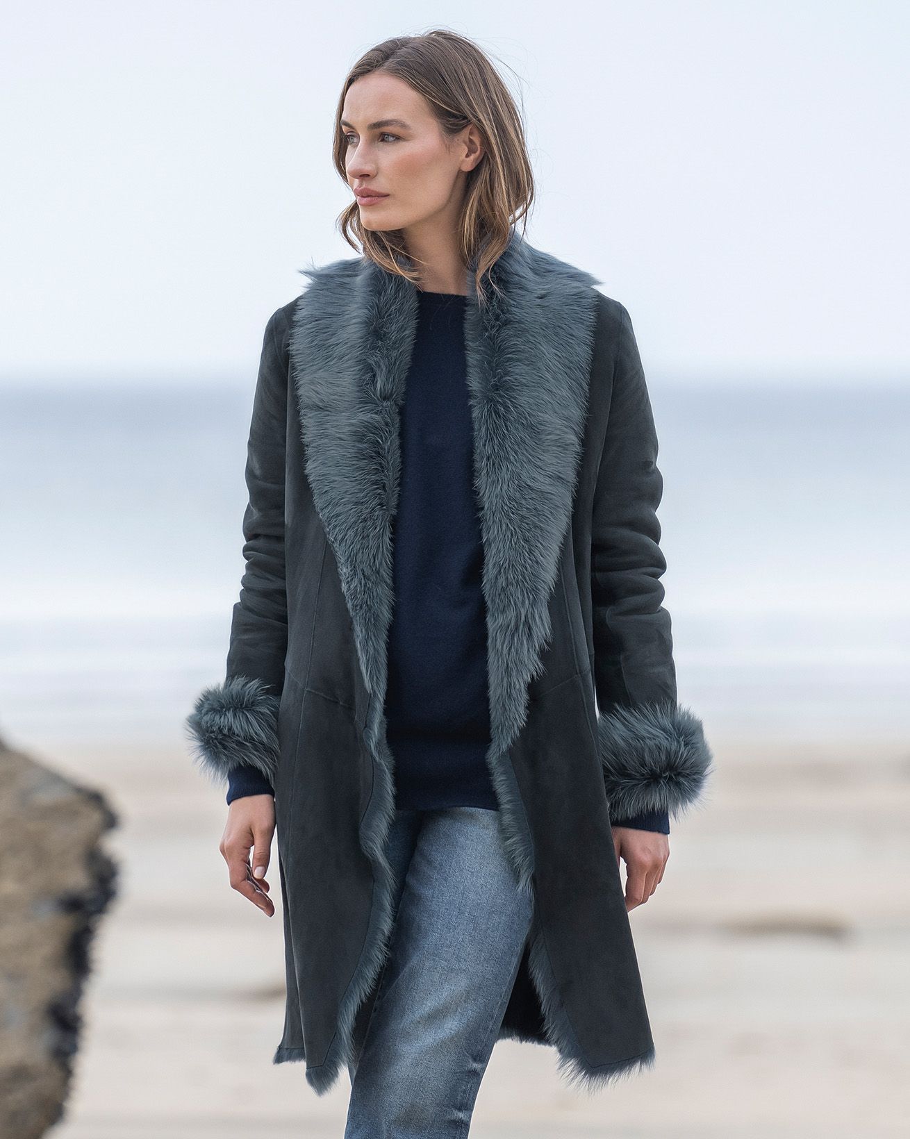 Manteau 3/4 à bordure en laine de Toscane