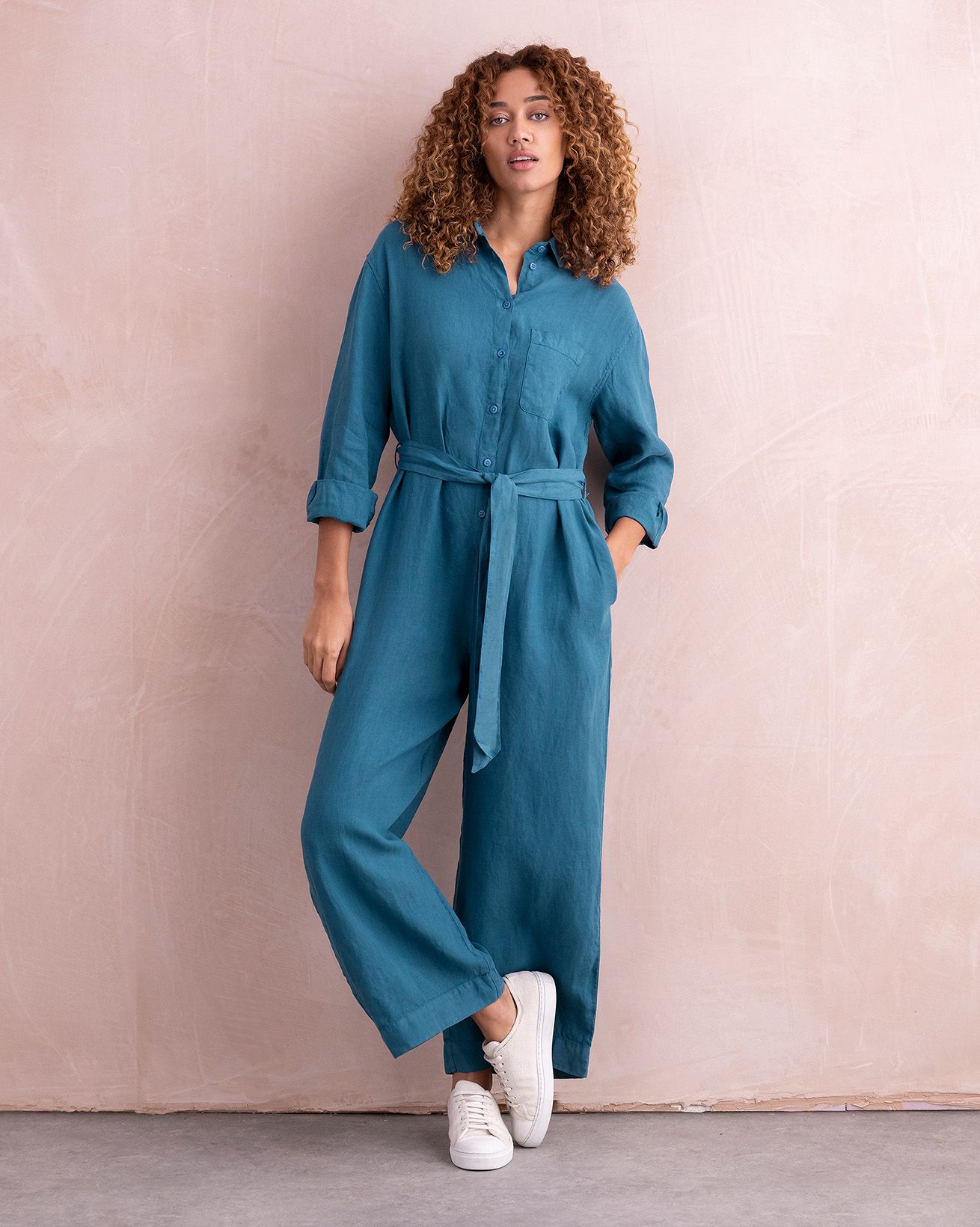 Langärmliger Jumpsuit aus Leinen