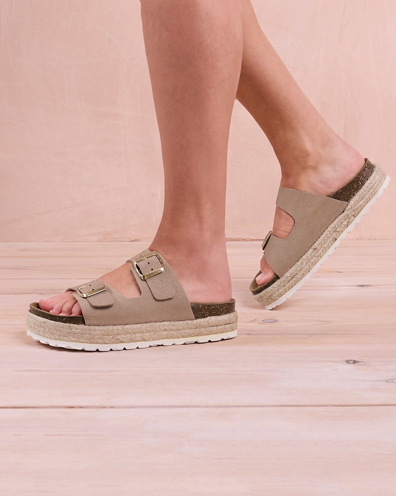 Ledersandalen mit Schnalle