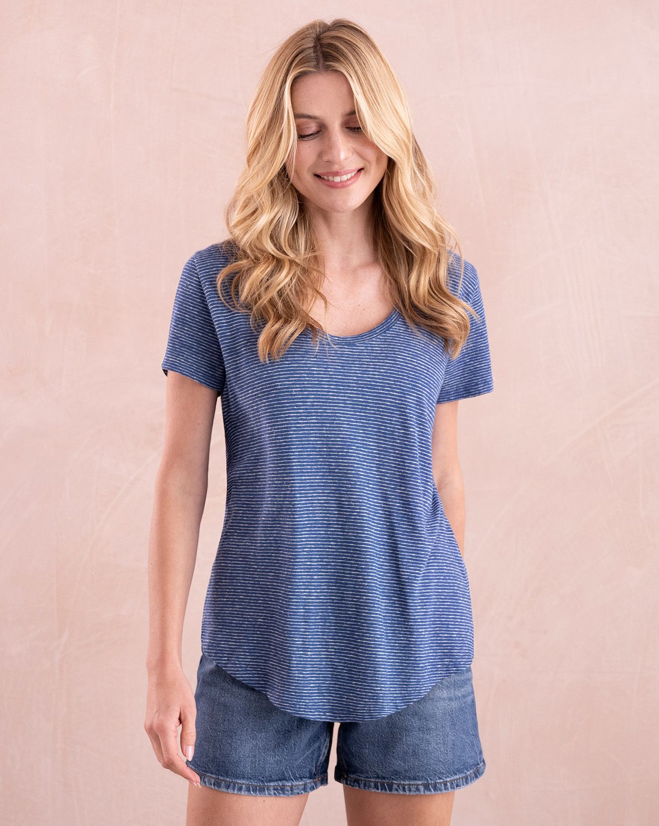 T-shirt décolleté en lin et coton