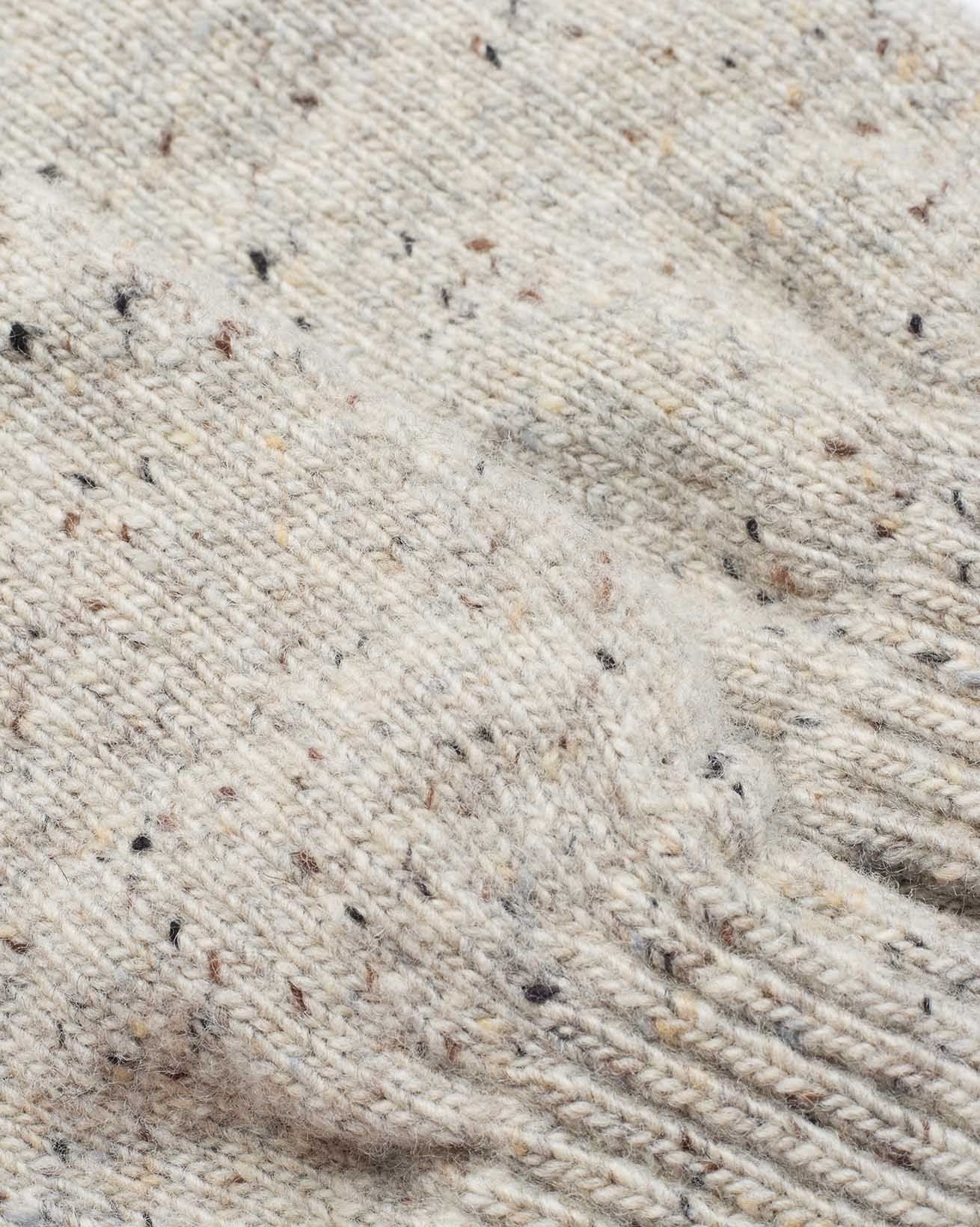 8638_Donegal-Fingerless-Glove_Oatmeal_Detail-1_WEB.jpg