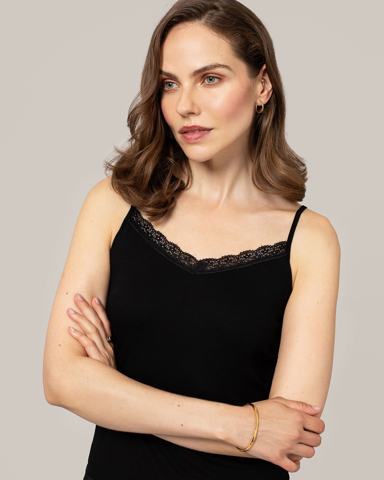 8722_CC-X-KWC-Lace-V-Neck_Camisole_Black_3_WEB.jpg