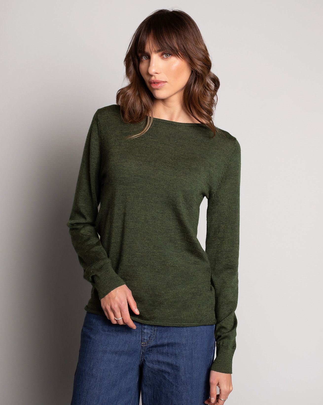 Pullover en maille fine à encolure bateau en mérinos