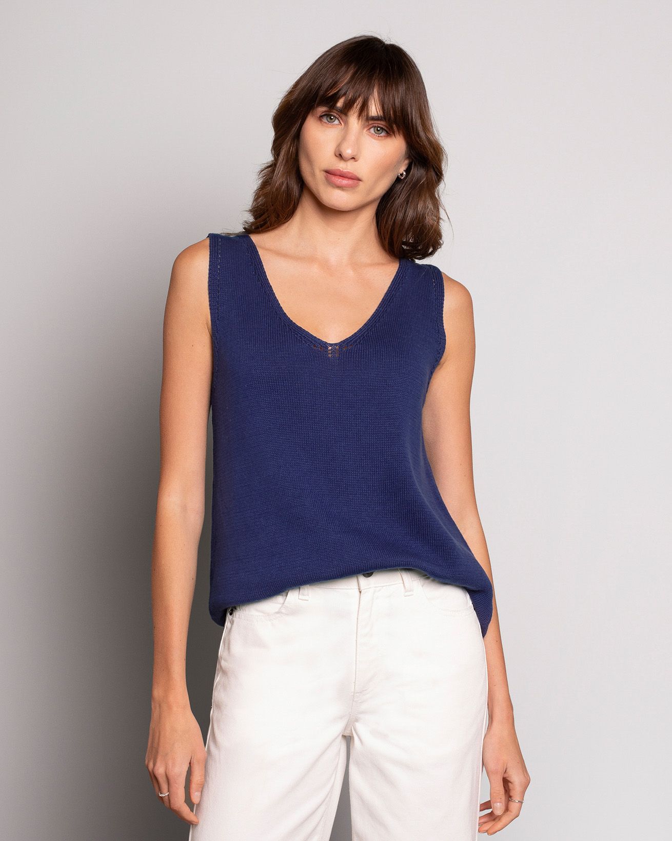 Top sans manches en tricot à col en V