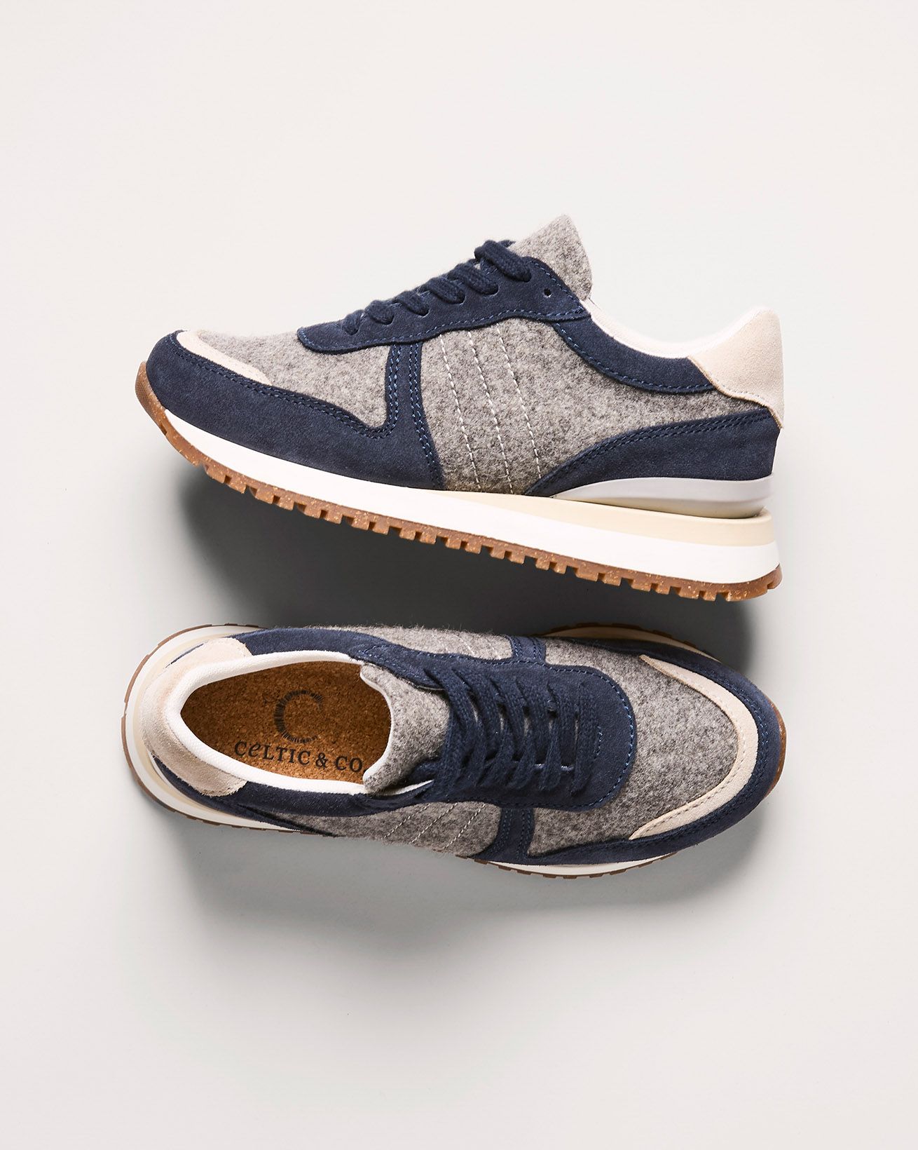 Wool Panel Trainer