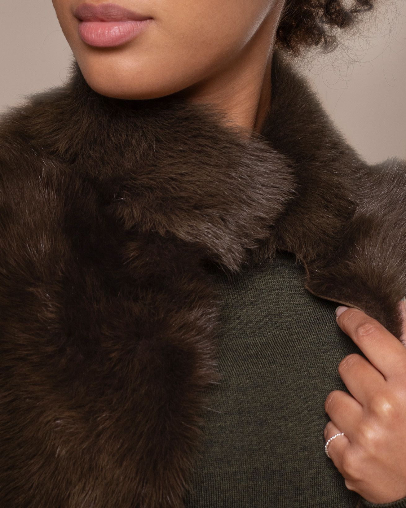 5800_Toscana_Gillet_Black_Olive_45_WEB.jpg