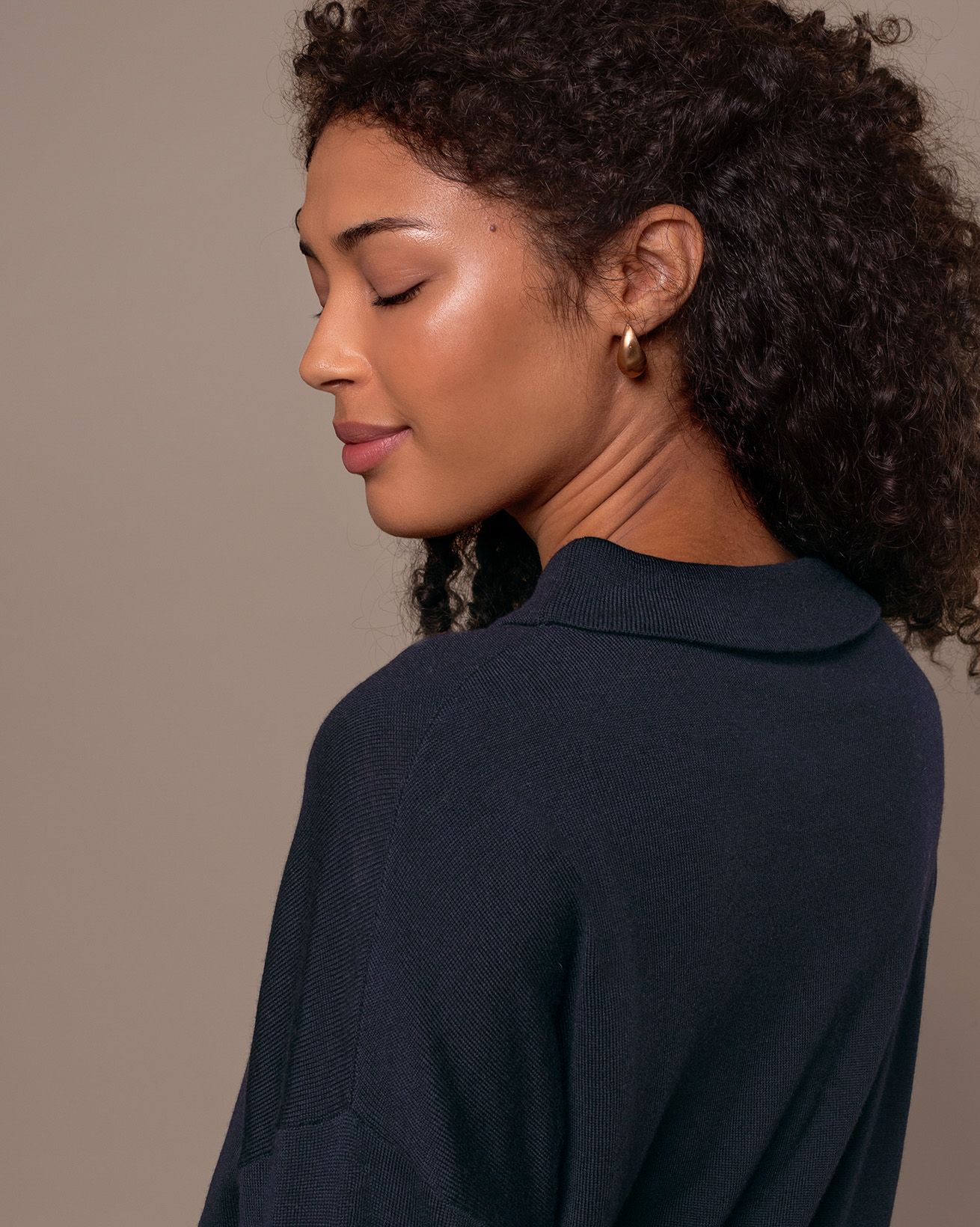 8801_Merino_Collared_Boat_Neck_Jumper_Dark_Navy_9_WEB.jpg