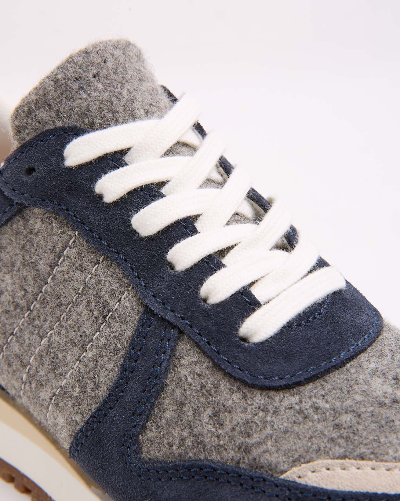 8835_Wool_Panel_Trainer_Navy_Grey_Alt_Laces_WEB.jpg