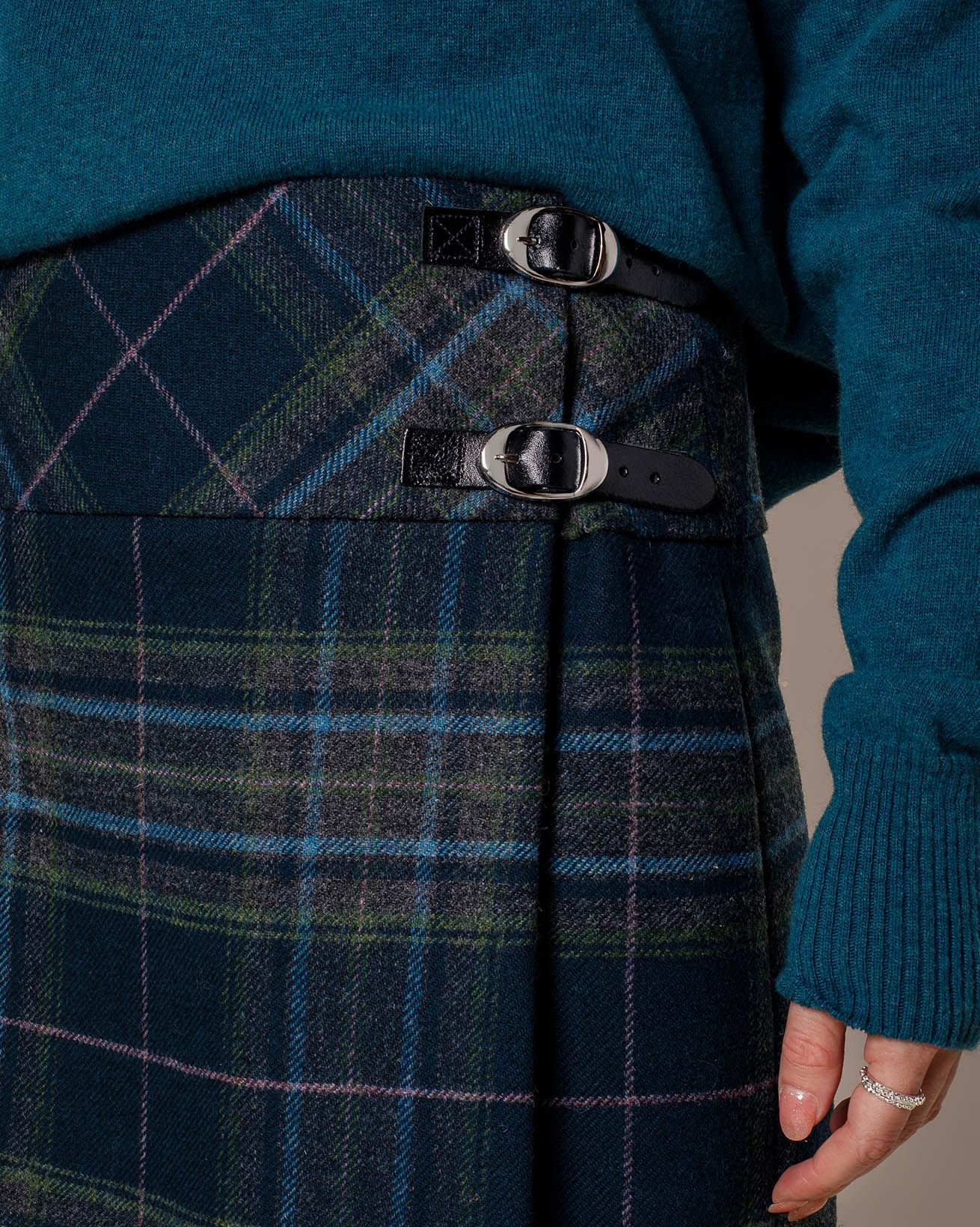 7047_The_Celt_Kilt_Cairngorm_Kintyre_Kingfisher_66_WEB.jpg