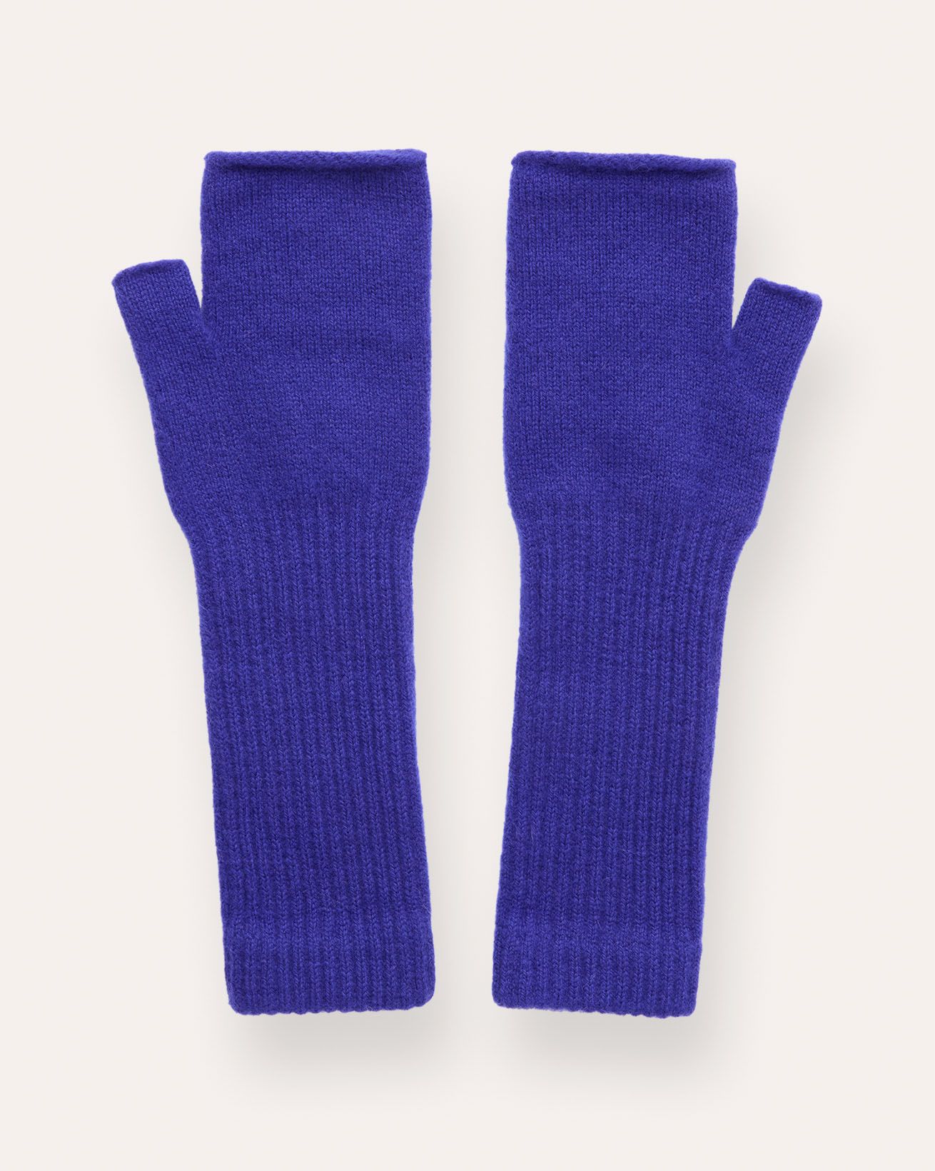 7988_Supersoft_Wristwarmers_Blue_Ink_2_WEB.jpg