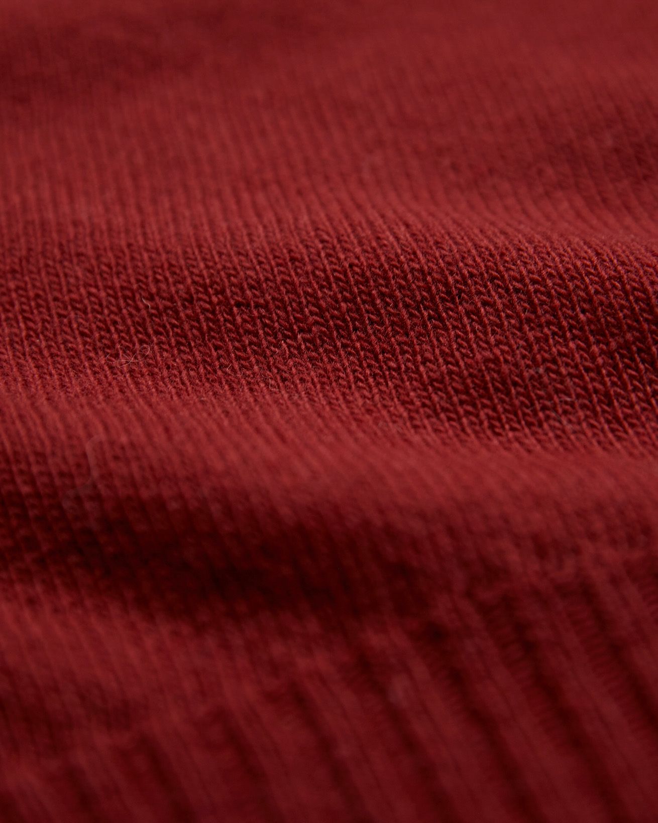 7986_Supersoft_Snood_Oxblood_Detail_WEB.jpg