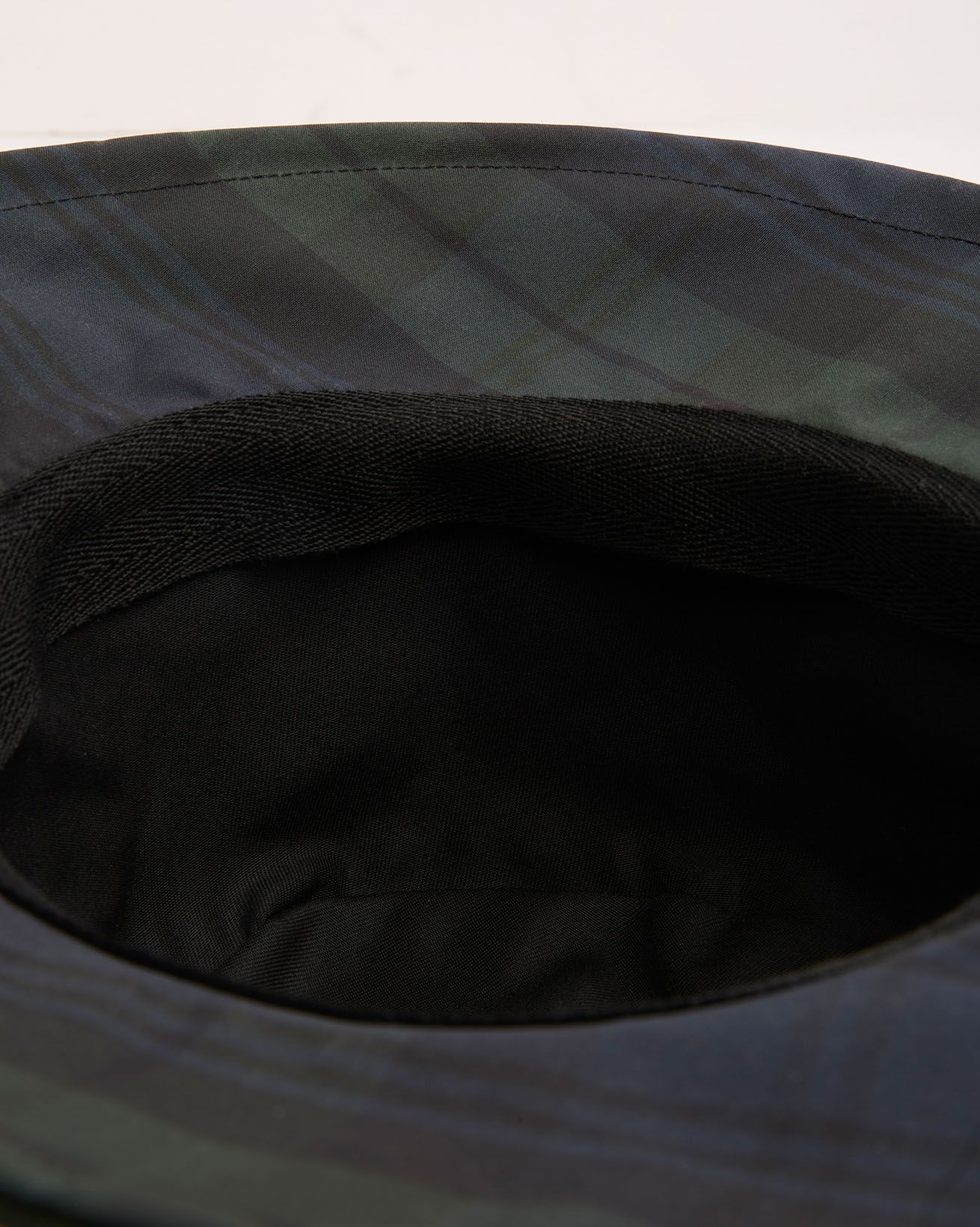 8880_Wax_Hat_Blackwatch_Detail_1_WEB.jpg