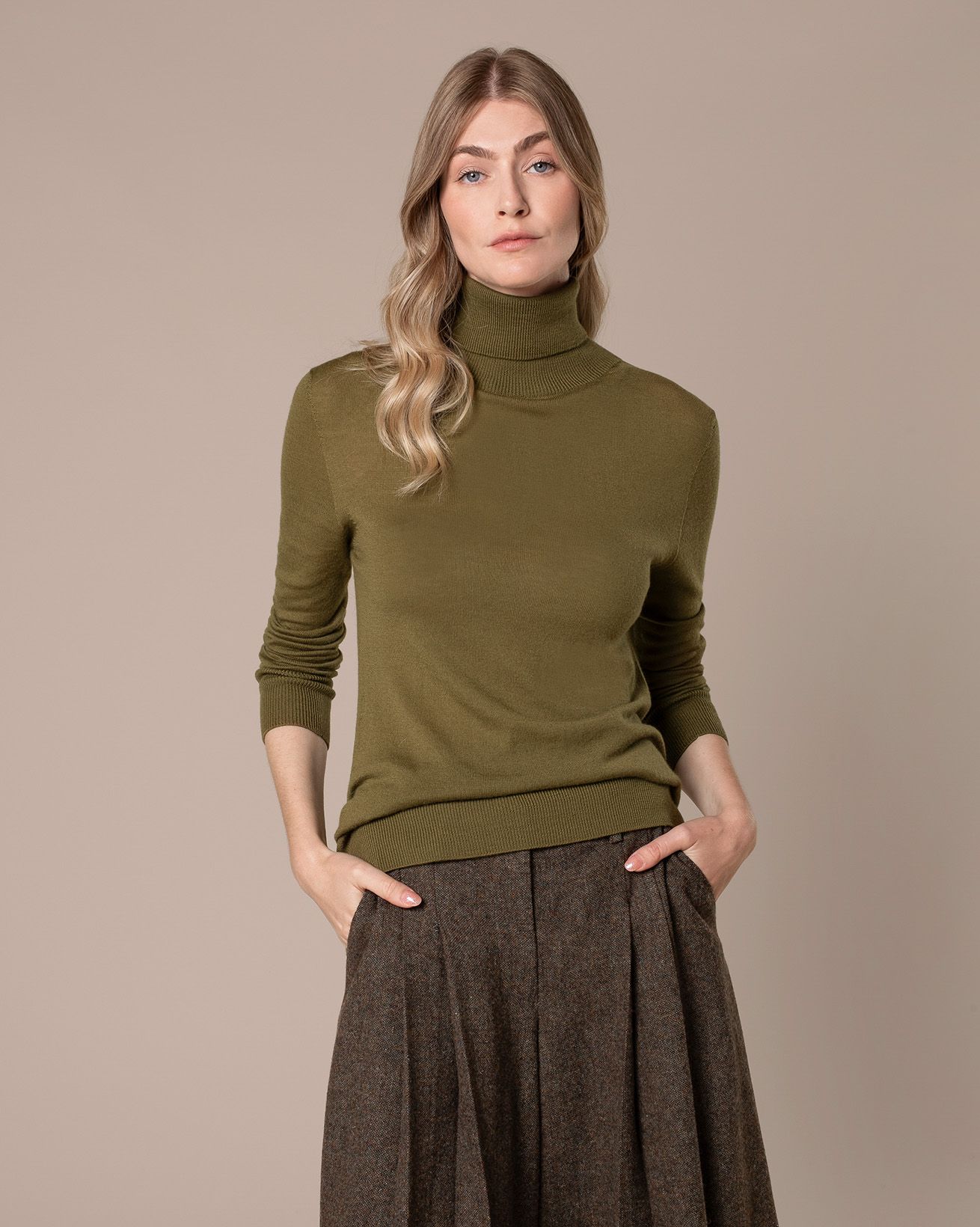 メリノ・ロールネック