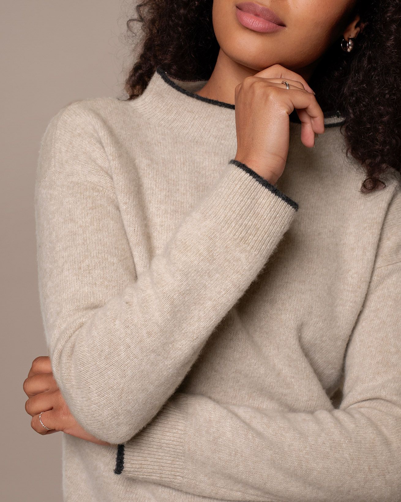 7400_Felted_Funnel_Neck_Jumper_Oatmeal_Charcoal_30_WEB.jpg