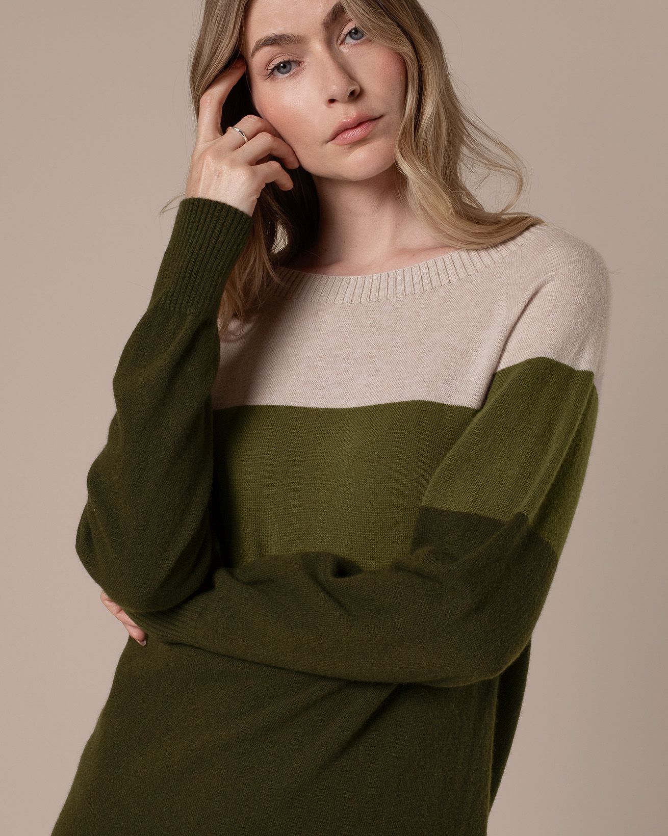 6170_Supersoft_Slouch_Dress_Khaki_Colourblock_3_WEB.jpg
