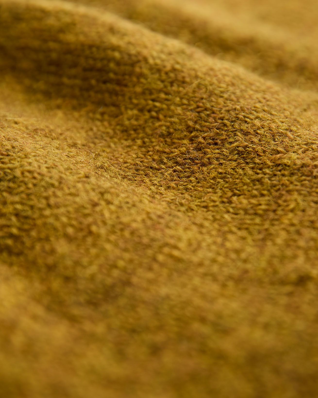 8994_Gansey_Stitch_Crew_Neck_Jumper_Dark_Ochre_Detail_3_WEB.jpg