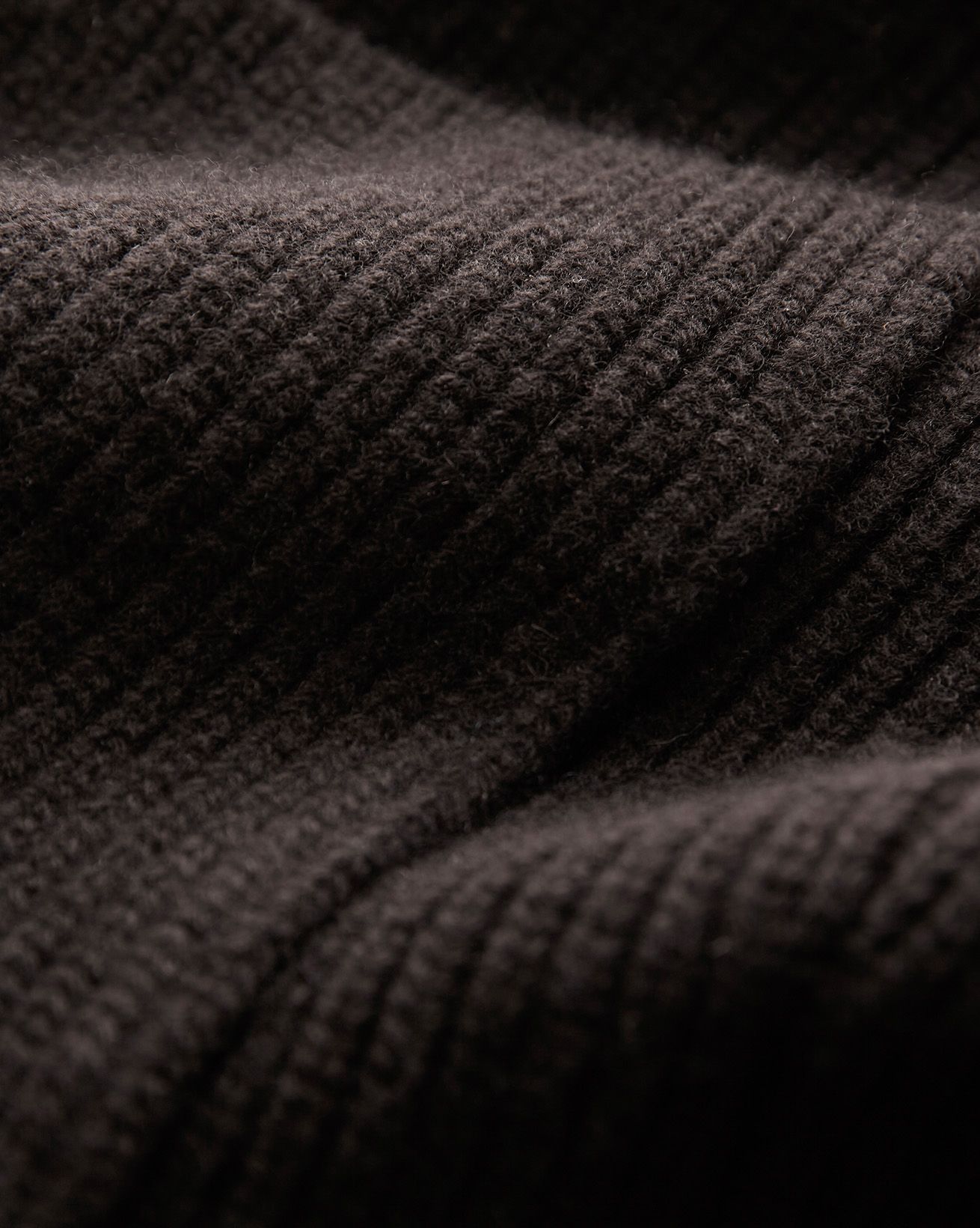 8807_Longline_Lambswool_Rib_Shawl_Cardigan_Dark_Brown_Detail_2_WEB.jpg