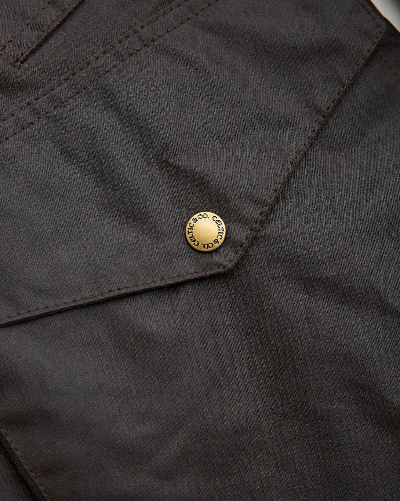 8505_Waxed-Cotton-Overcoat_Dark-Brown_Detail-2_WEB.jpg