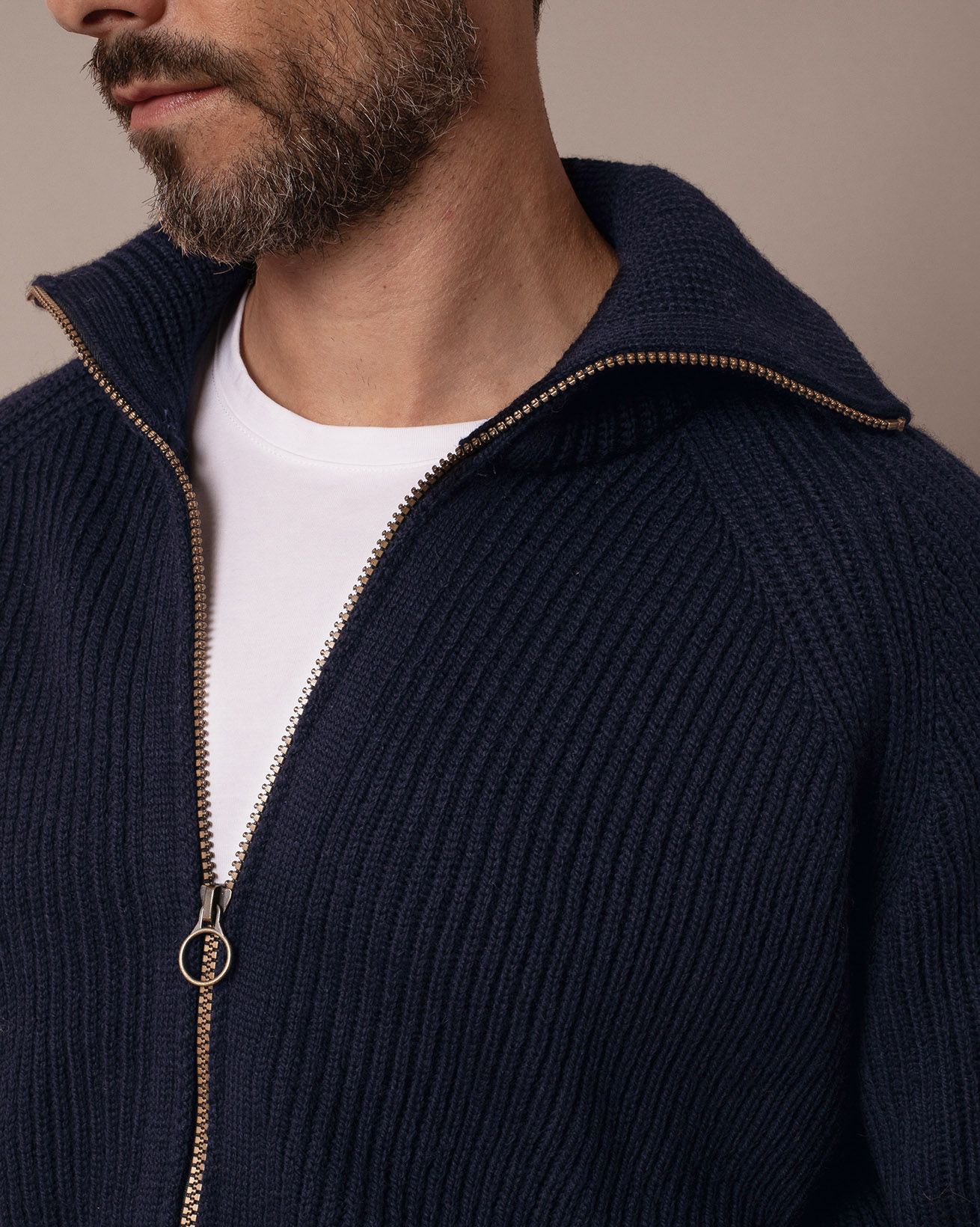 8075_Mens_Ribbed_Zipped_Cardigan_Dark_Navy_165_WEB.jpg