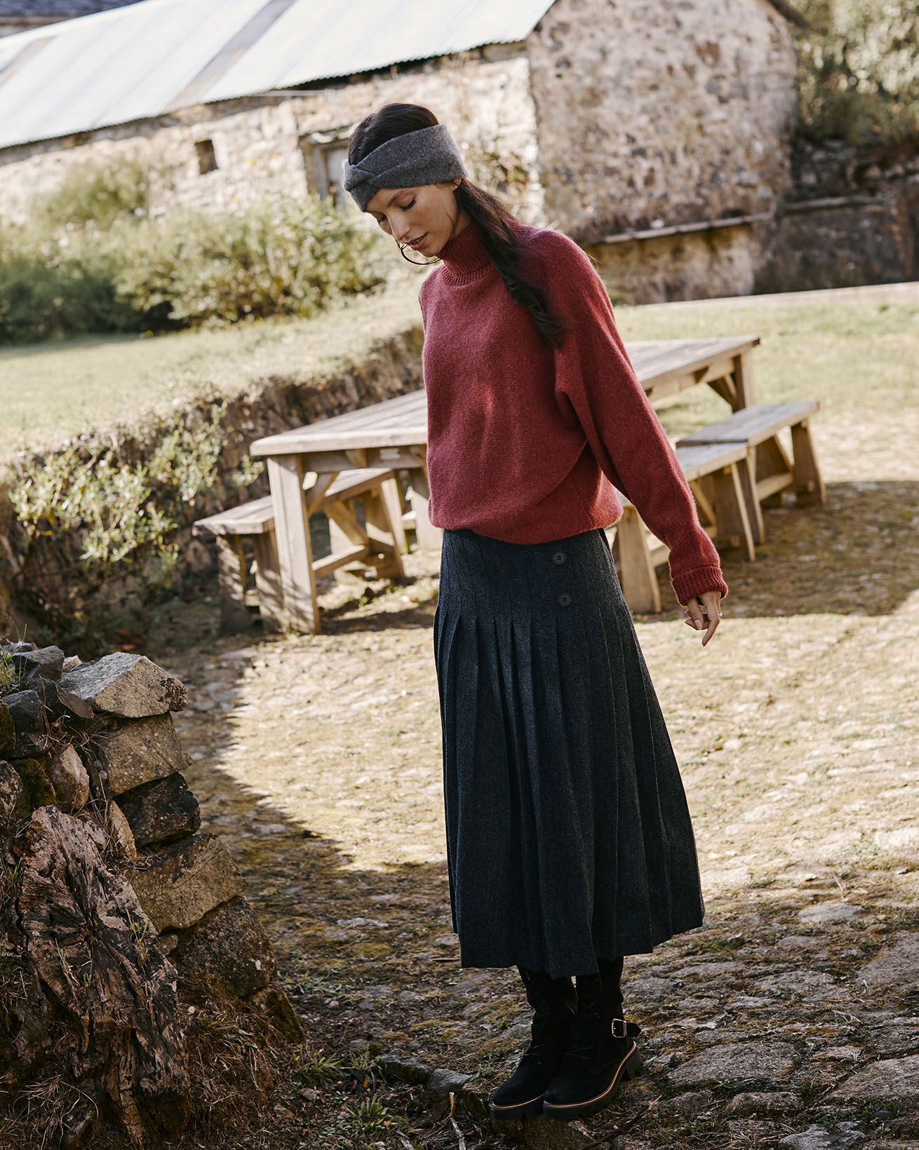 Button Detail Pleated Midi Skirt