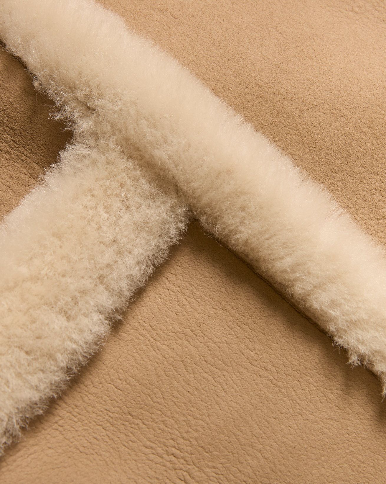 9087_Exposed_Wool_Detail_Reversible_Biker_Jacket_Camel_Cream_Detail_1_WEB.jpg
