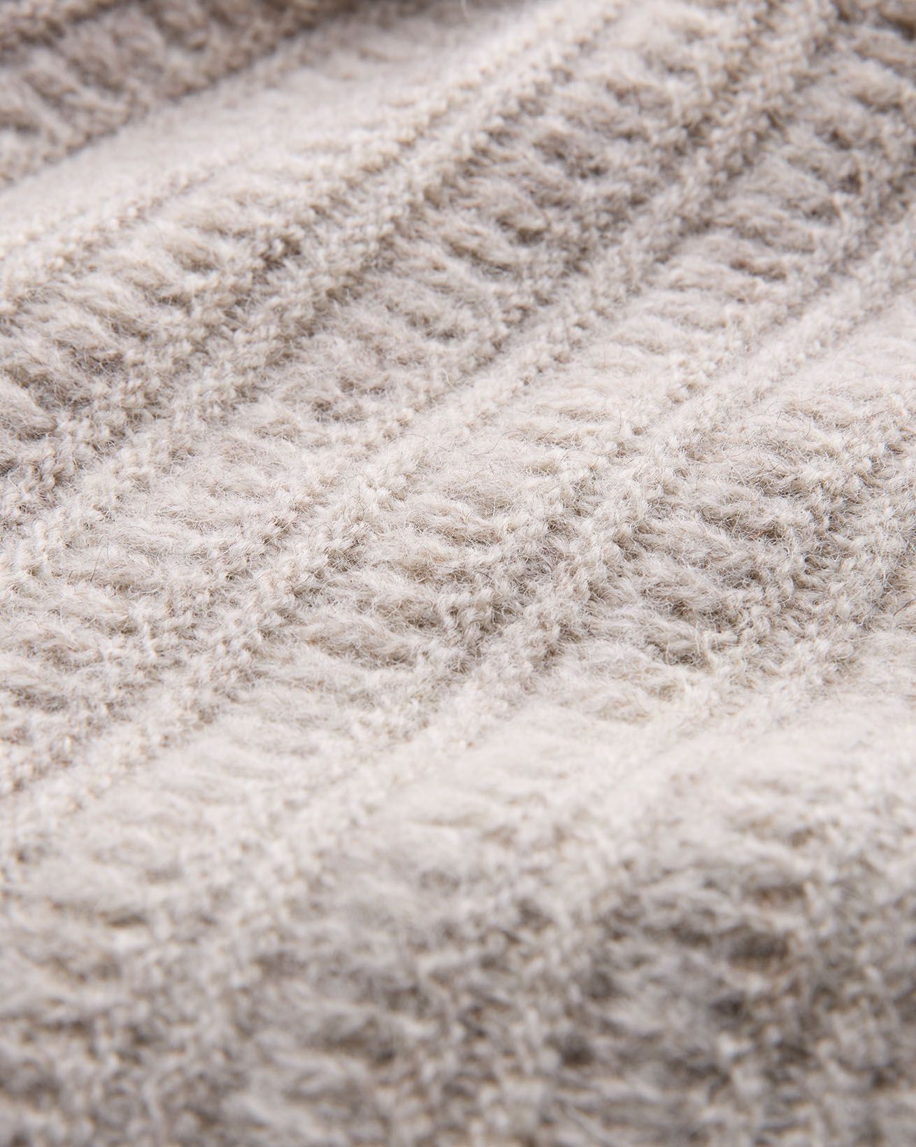 9052_Heritage_Gansey_Jumper_Undyed_Taupe_Detail_1_WEB.jpg