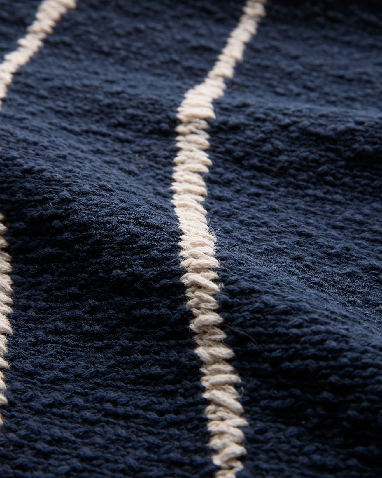 9129_Drop_Stitch_Vest_Top_Navy_Detail_2_WEB.jpg