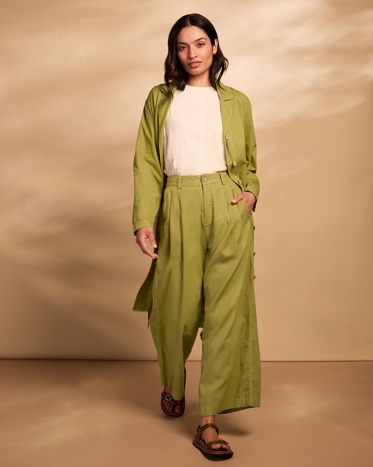 Linen Blend Pleat Front Crop Trouser