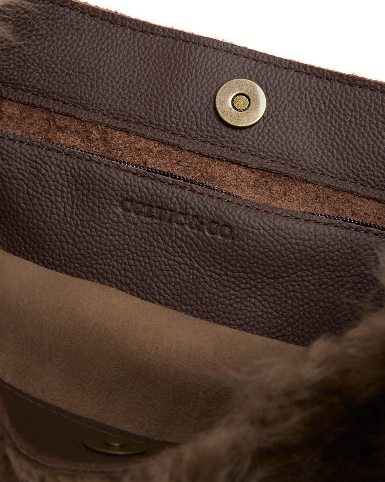 8838_Toscana_And_Leather_Shoulder_Bag_Taupe_Detail_2_WEB.jpg