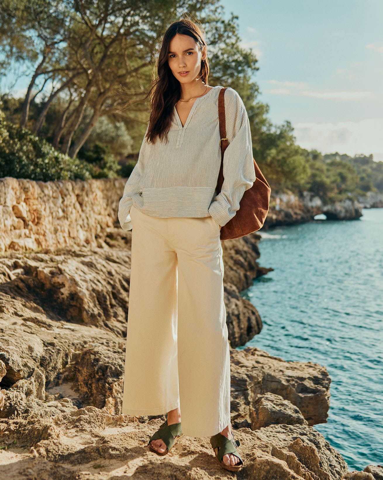 Notch Neck Swing Top