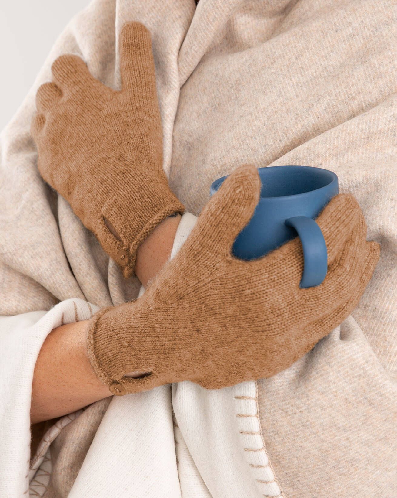 Cashmere Button Gloves