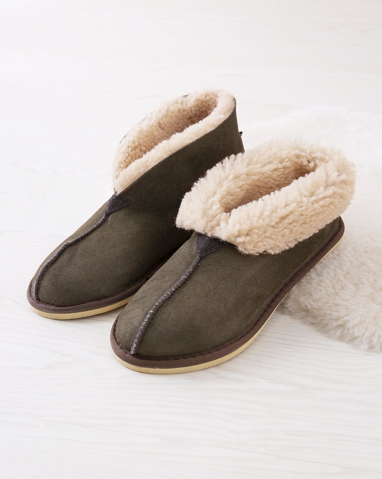 Chaussons en peau de mouton