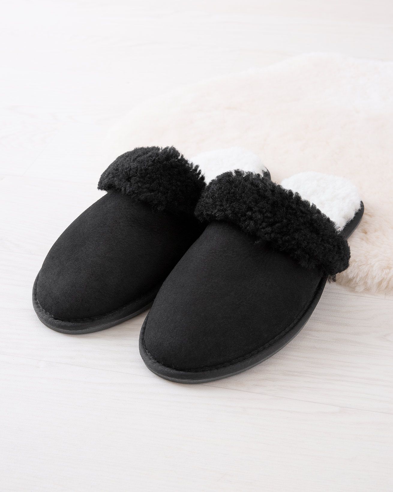 Herren-Mules aus Schaffell