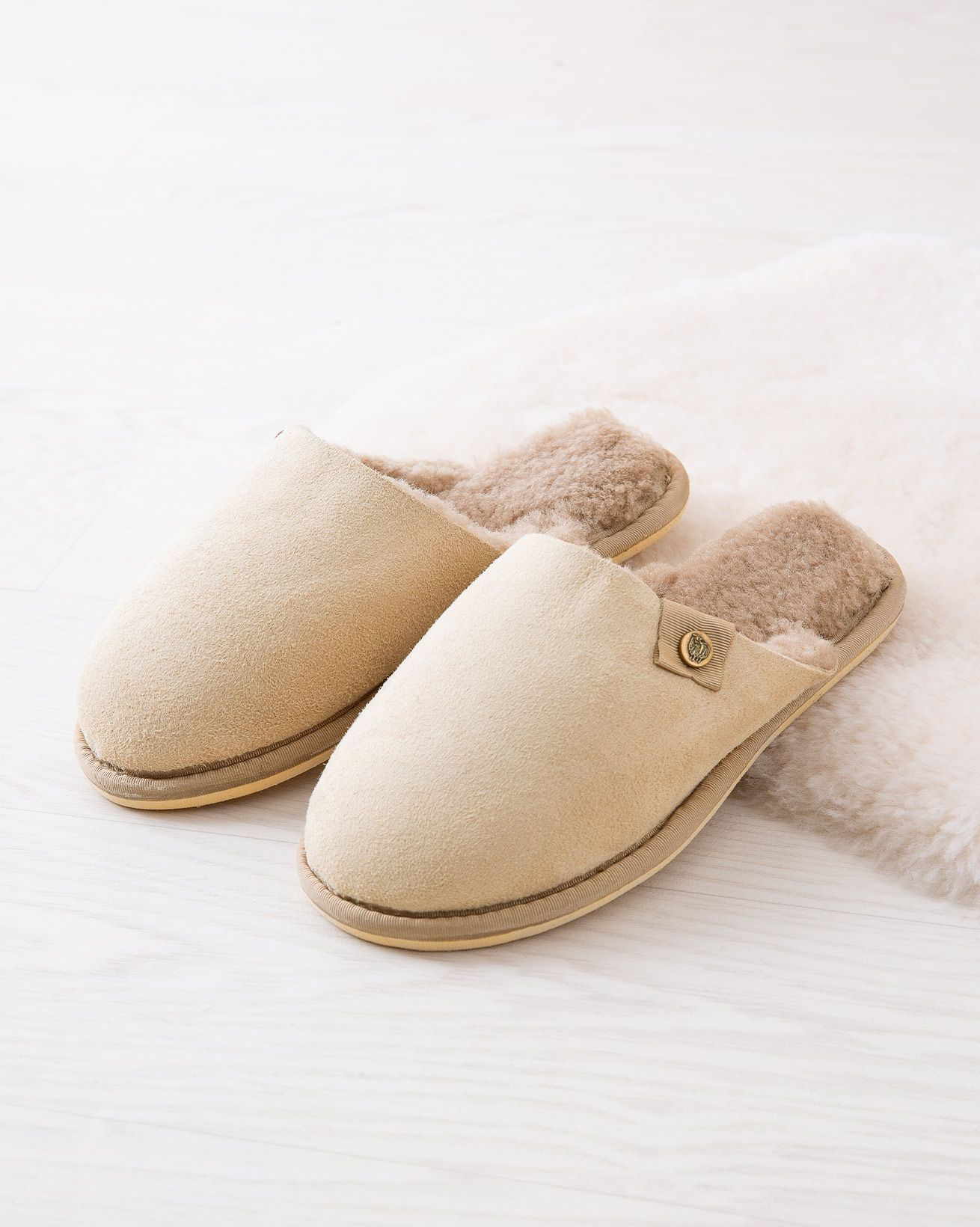 Mules en peau de mouton 