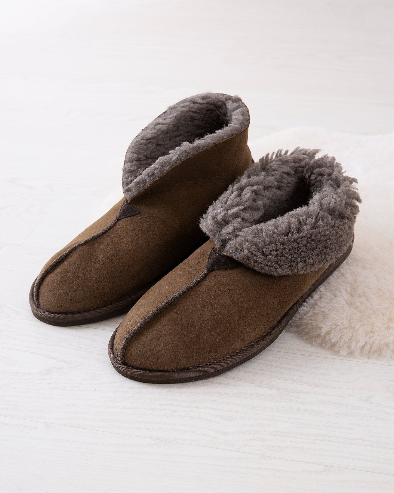 Men's Sheepskin Bootee Slippers