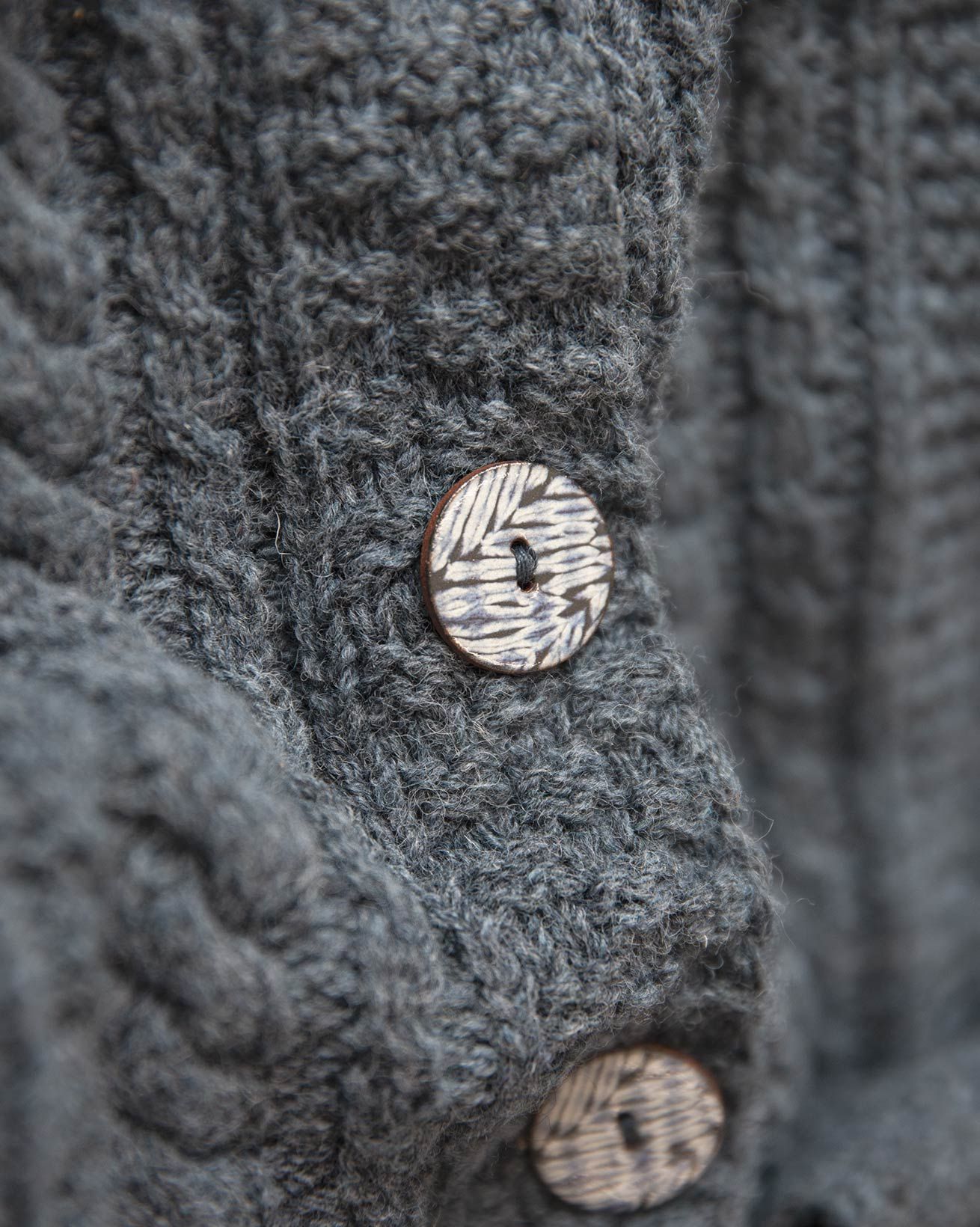 8700_icon-cable-cardi_vintage_blue_close-up-lfs.jpg